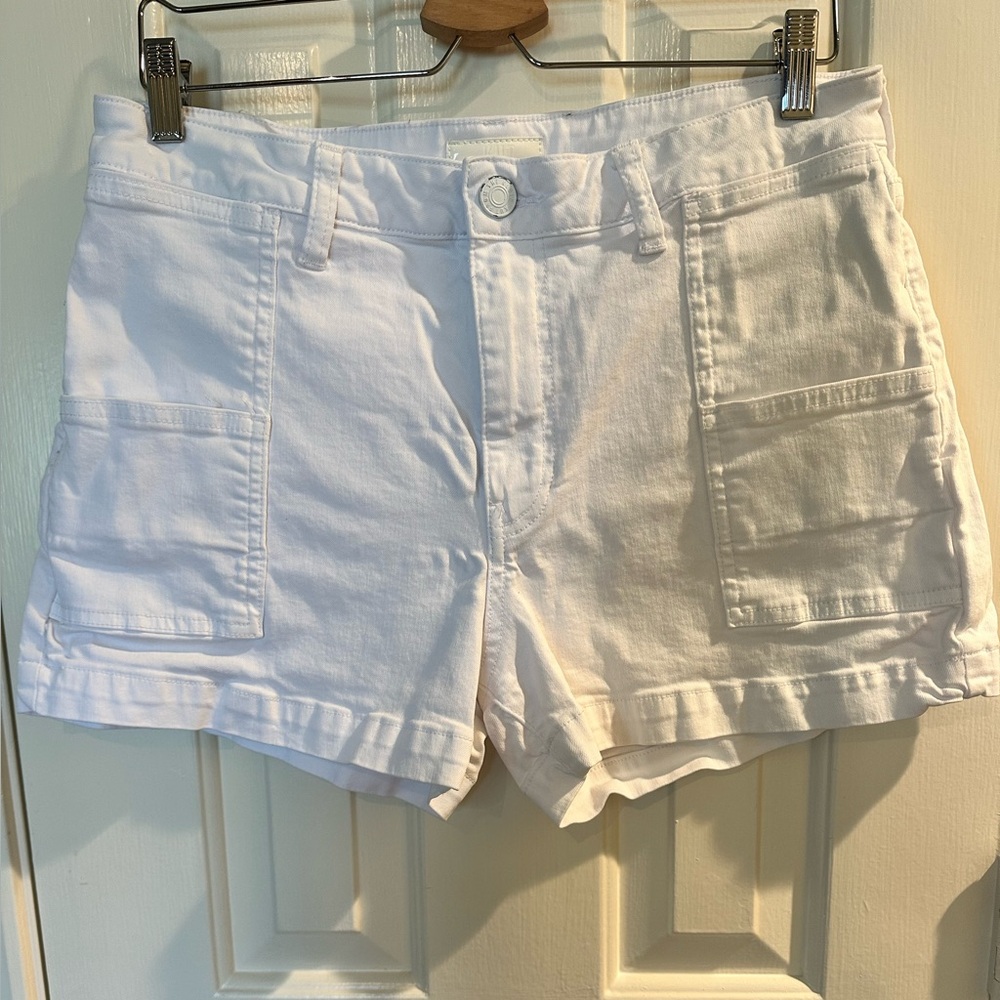 Kut from the Kloth White Cargo Shorts